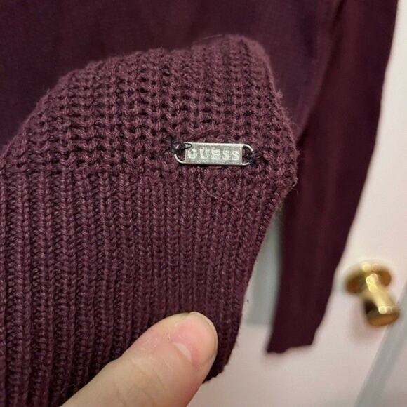 GUESS Burgundy Maroon Crisscross Sweater Size XL - Picture 6 of 9